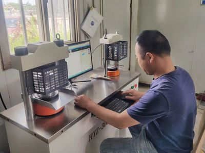 平凡崗位上的“試驗尖兵”——記中鐵北京工程局城軌公司卓越工程師王明燦與網(wǎng)絡工程新篇章